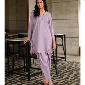 Pakistani designer Elegant Lavender Long Sleeve Dress